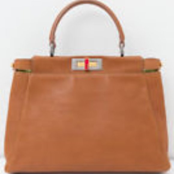 Meet your Posher, Donna - Picture 6 of 9